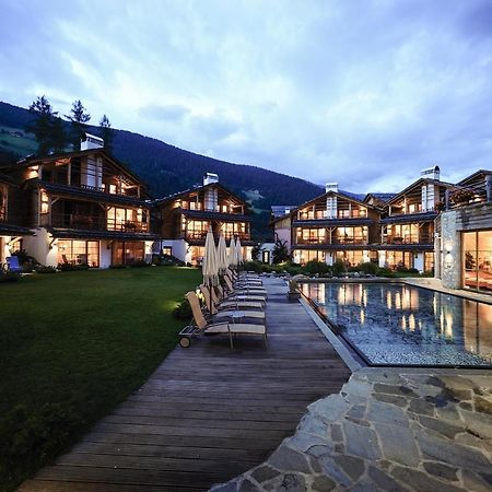 Post Alpina - Family Mountain Chalets Сан-Кандидо Экстерьер фото